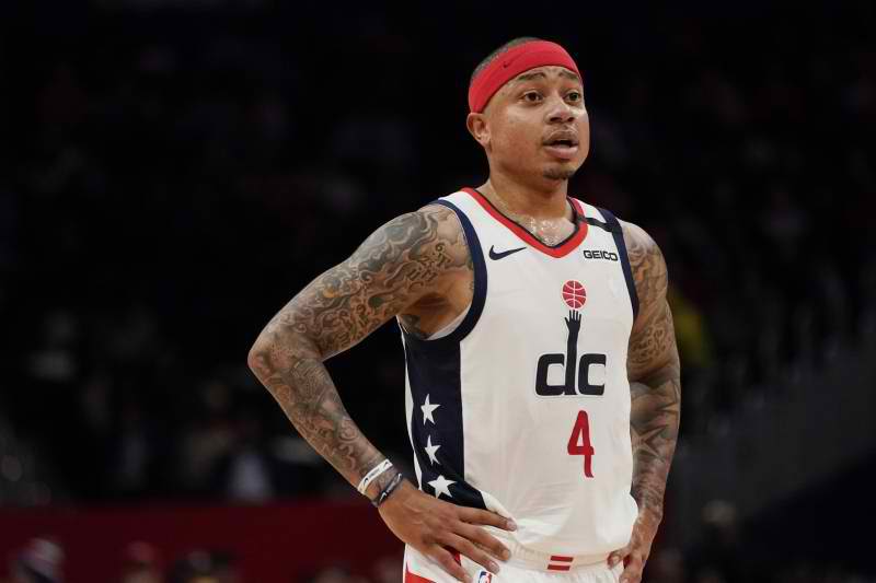NBA赛场上的“小矮人”