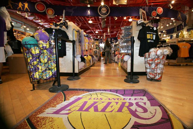迈克-巴斯：NBA 商店的欠款将会逐步还清