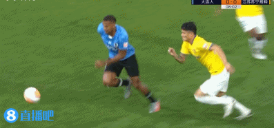 大连人 VS 江苏苏宁 图集