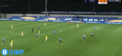 大连人 VS 江苏苏宁 图集