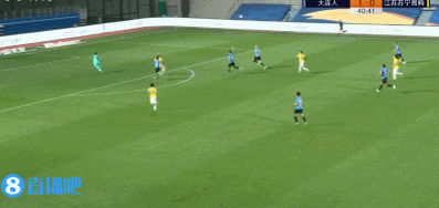 大连人 VS 江苏苏宁 图集