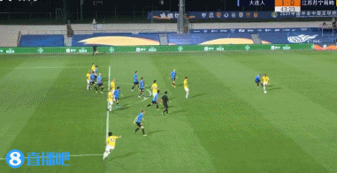 大连人 VS 江苏苏宁 图集