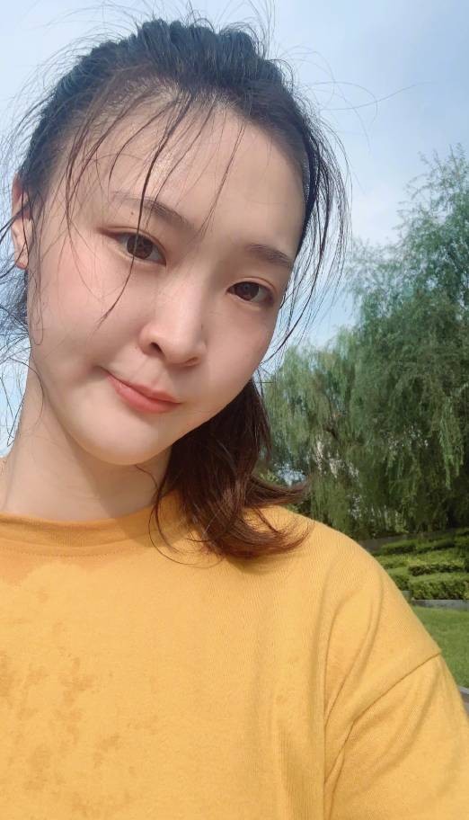 今日图集：前中国女排队长惠若琪