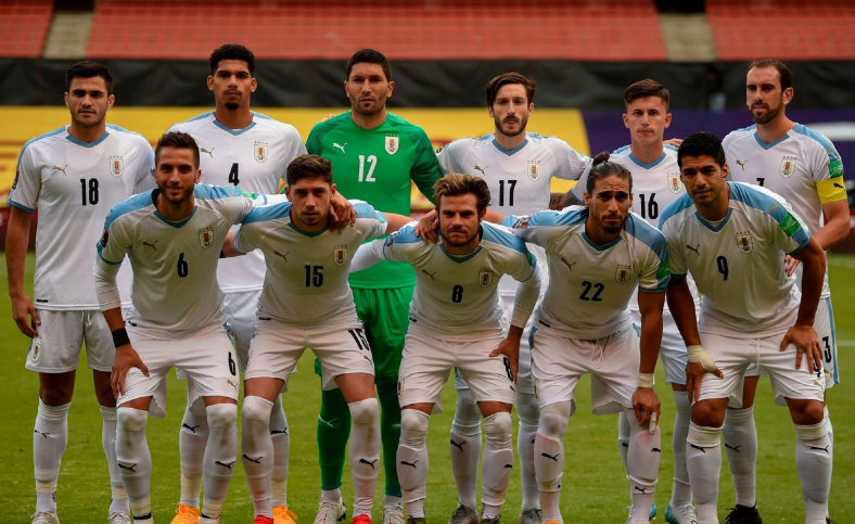 厄瓜多尔4-2击败乌拉圭，赢得入选赛首场胜利
