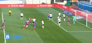 青岛黄海 VS 武汉卓尔 图集