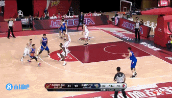 青岛 VS 新疆 图集