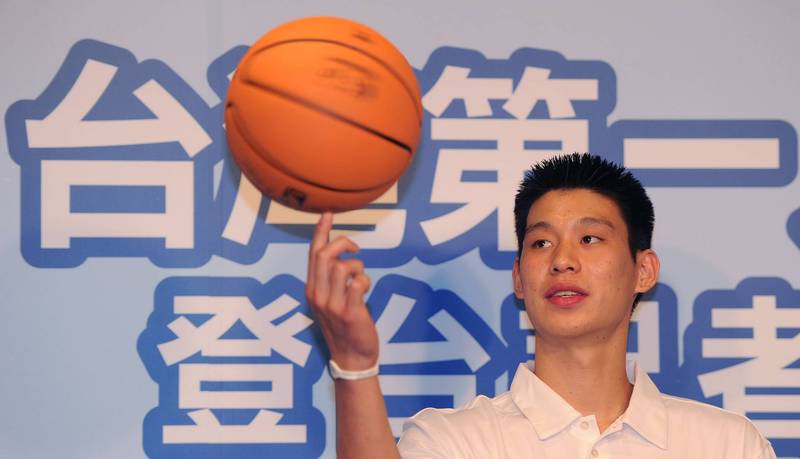 林书豪为了追梦牺牲有多大？金钱上惊人差距