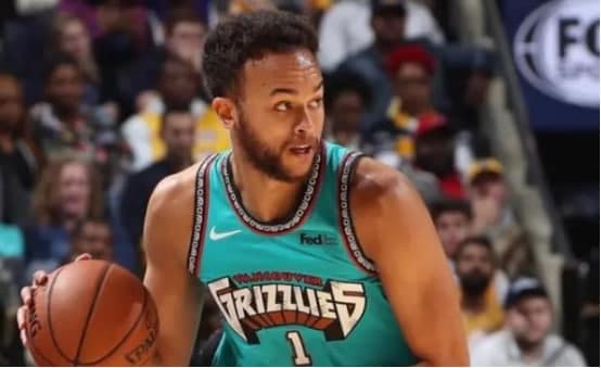 NBA常规赛经典回顾：科尔-安东尼26分魔术主场险胜灰熊