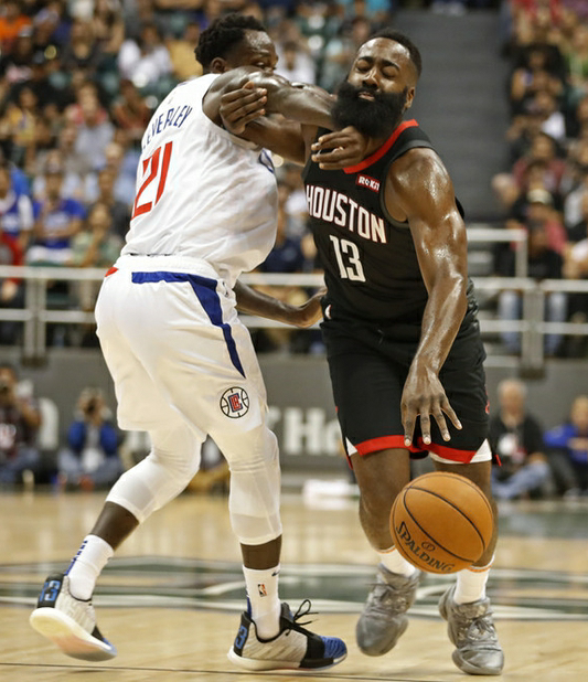 NBA季前赛，火箭以109-96战胜快船