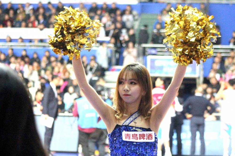 今日图集：灵动的CBA啦啦队姑娘