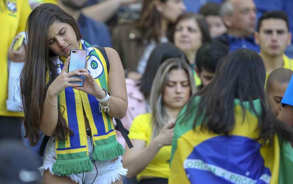 巴西足球界人士筹捐100万欧 帮组困难家度过疫情