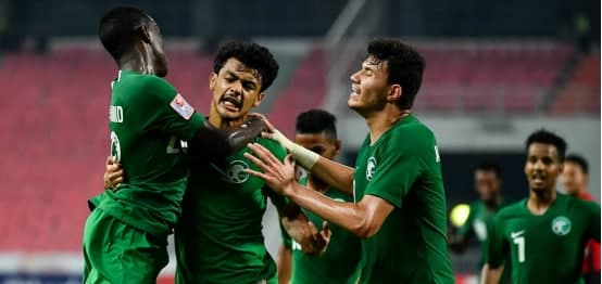 萨利姆法赫德萨利赫建功沙特阿拉伯3-0大胜新加坡
